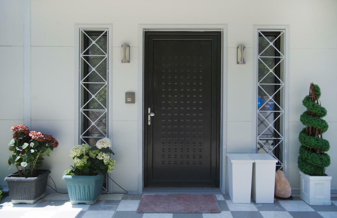 Villa Nicolas 普拉塔里亚 外观 照片